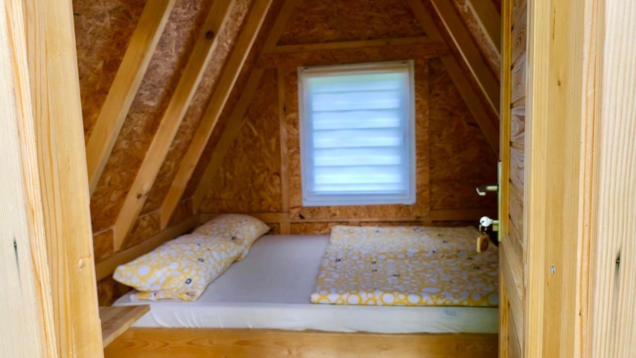 Una Kamp Bosanska Krupa Exterior foto