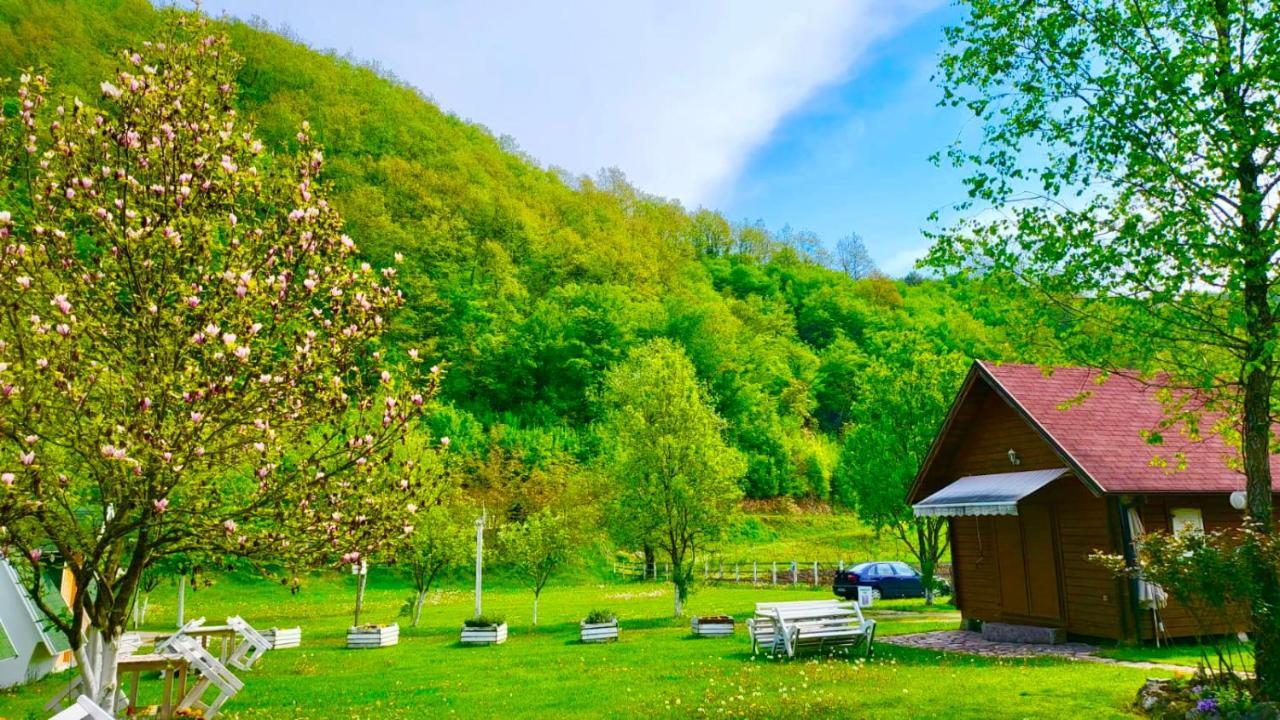 Una Kamp Bosanska Krupa Exterior foto